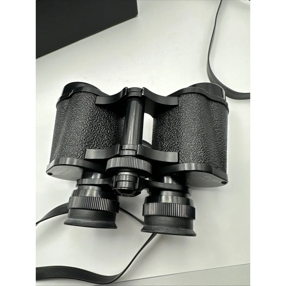 Everlite‎ Binoculars 8x30 Field 7.5° with Carrying Case